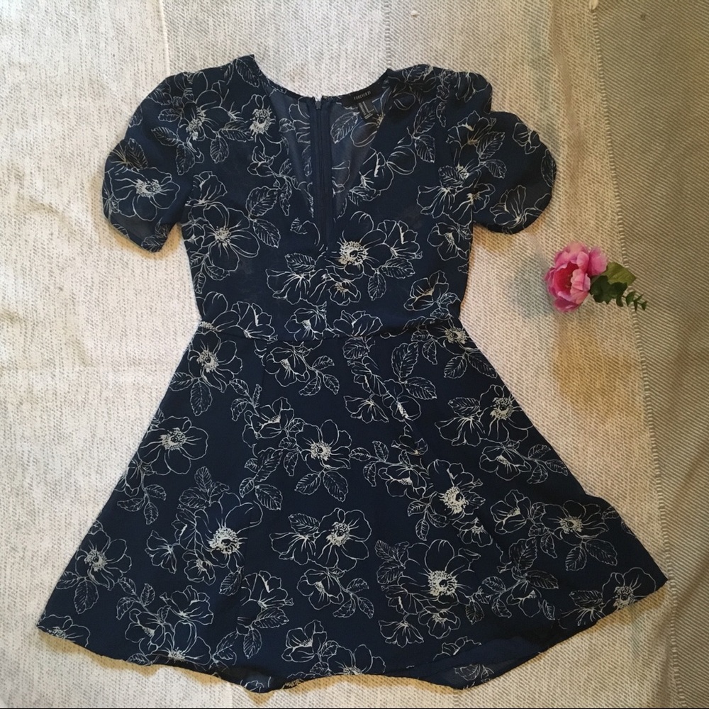 Forever 21 Blue Floral Dress